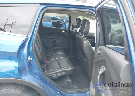 2018 Ford Escape Titanium из США, поврежденный, VIN 1FMCU9J92JUC49070